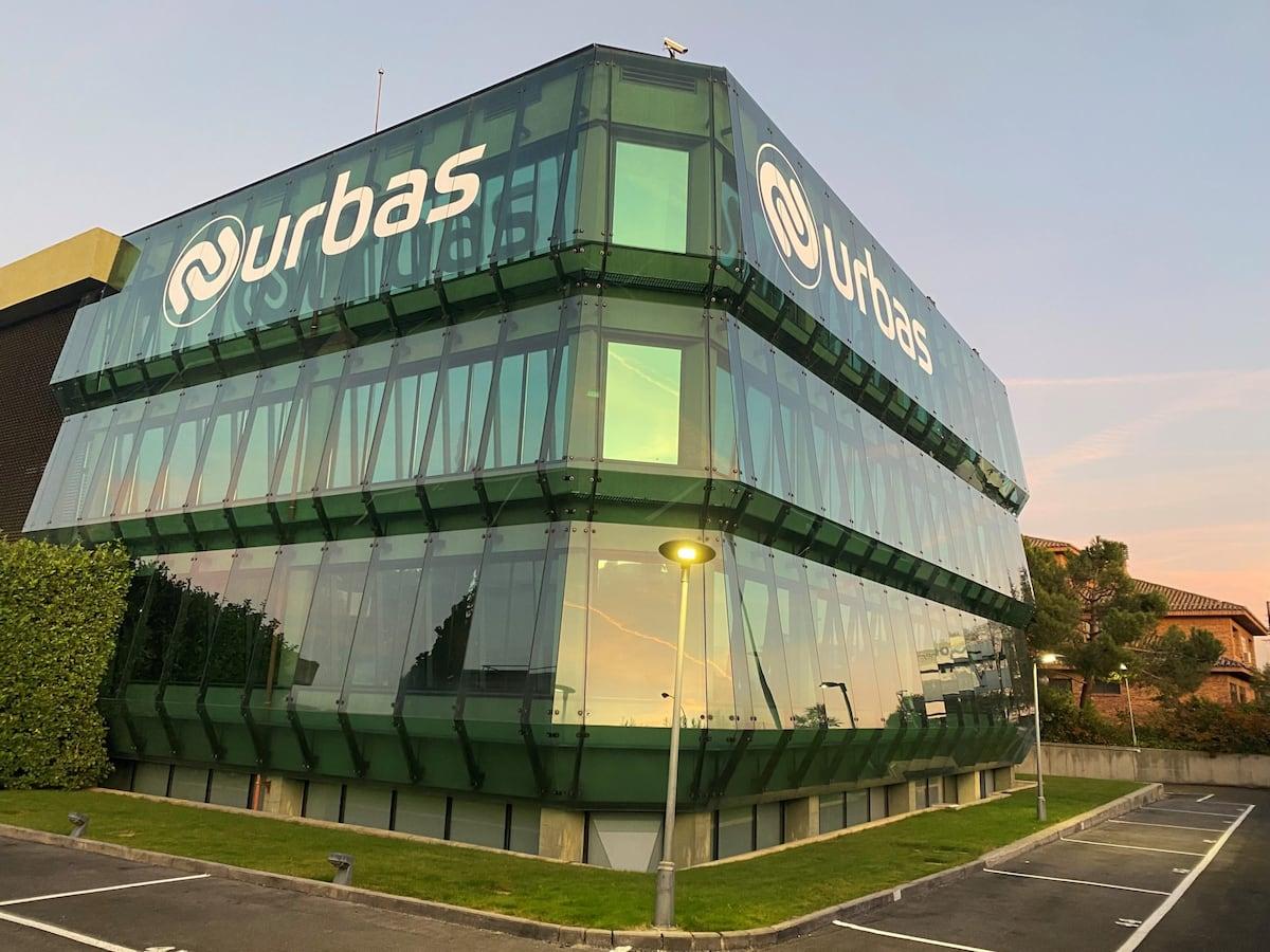 La compañía de la compañía solicita una empresa profesional especial |Compañía |...
