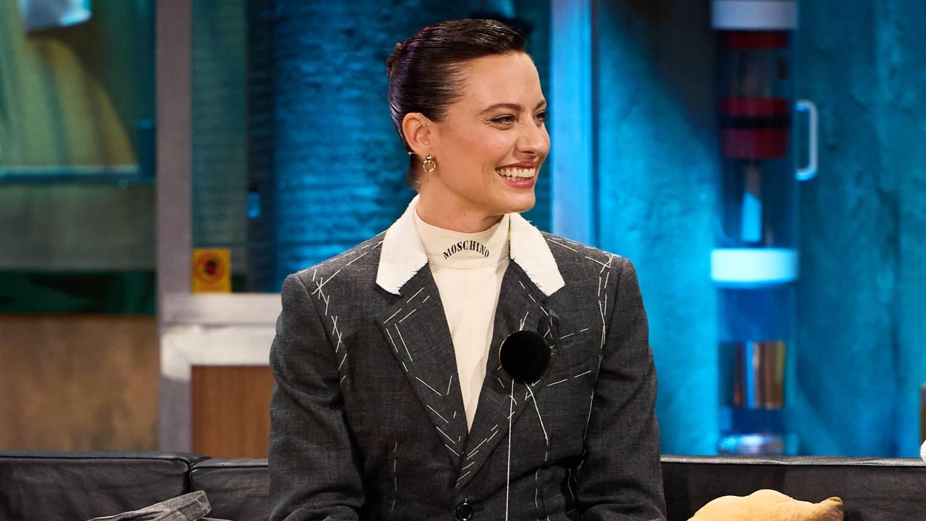 Michelle Jenner does not answer questions at LA Revelta: Reasons why