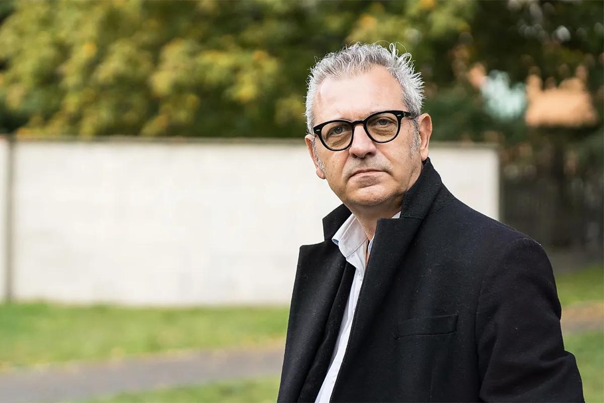 Tourist Sniper Author Ezio Gavazzeni: “Human safaris in Sarajevo feature rich an...